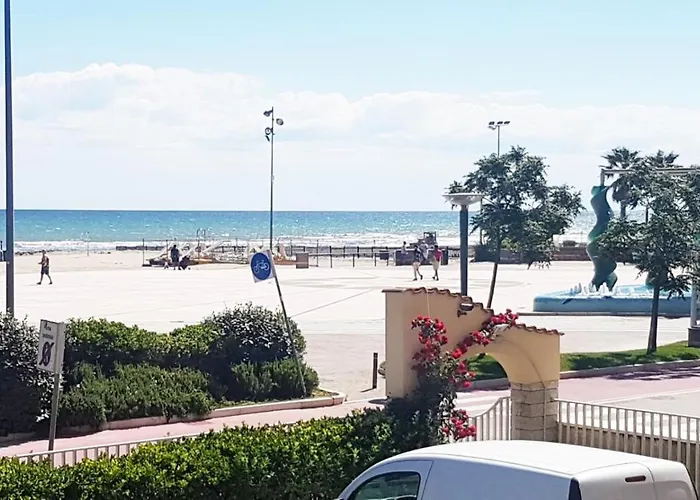 Con Terrazza Fronte Mare Lägenhet